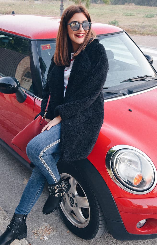 Abrigo peluche look completo